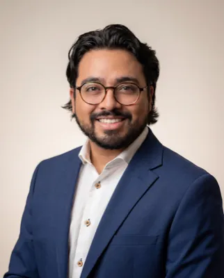 Nicolas - Customer Relations